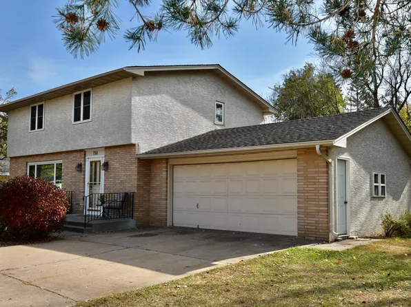 758 38th Ave, Anoka, MN 55303