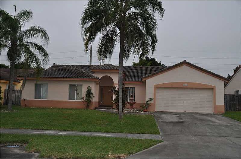 1st image of 19920 Cutler Ct