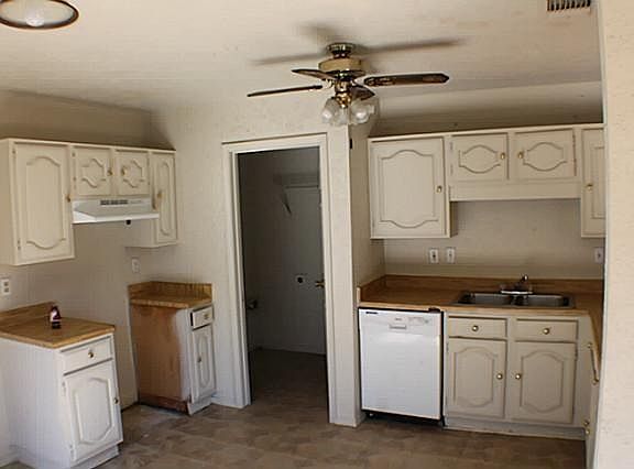 3rd image of 3010 Galemeadow Dr