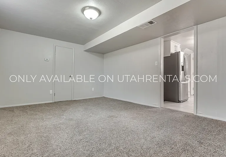 322 E Robert Ave #1 — Photo 13