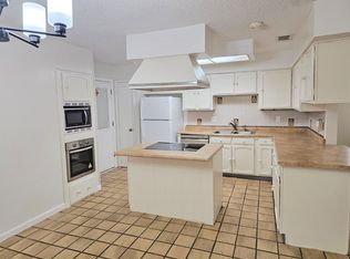 11127 Bellerive Dr, Houston, TX 77072