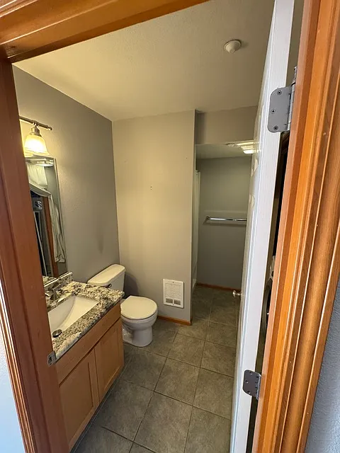 3 bed, 1461 sqft, $2,700 — Photo 4