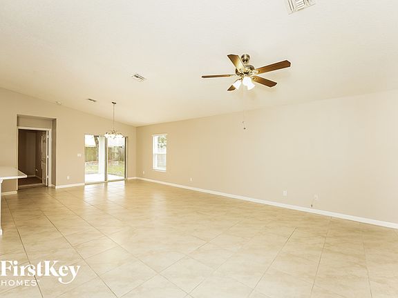2nd image of 1932 SW Gold Ln