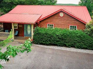 235 Field Dr, Sautee Nacoochee, GA 30571