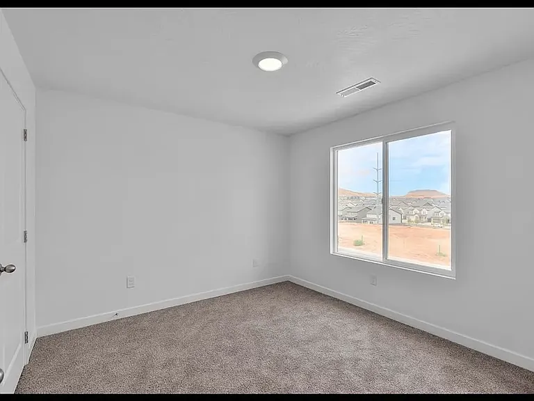 2789 E Fireweed Lane — Photo 5