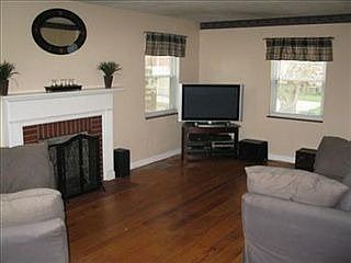 1st image of 3016 Boudinot Ave