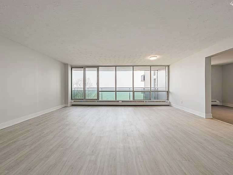 2160 Lakeshore Rd — Photo 47