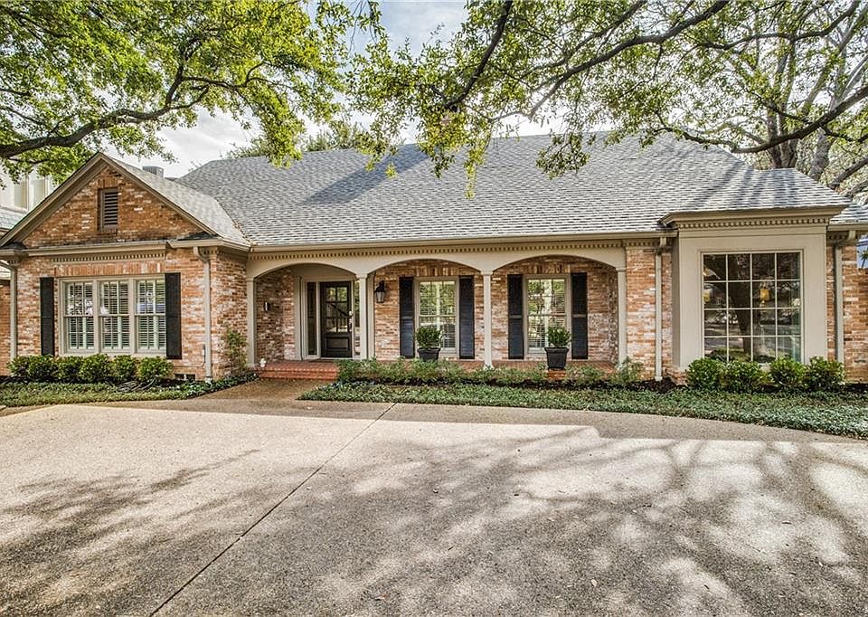 1st image of 3844 N Versailles Ave