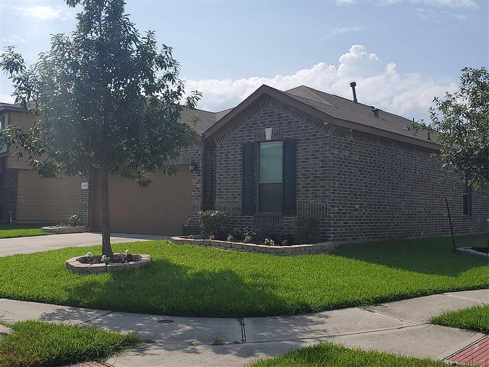 1st image of 18927 Remington Springs Dr