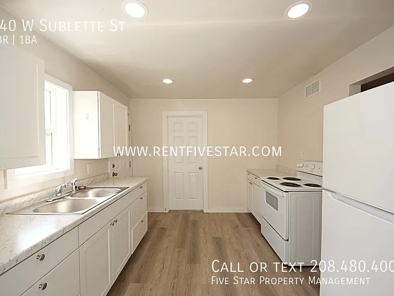 940 W Sublette St — Photo 5