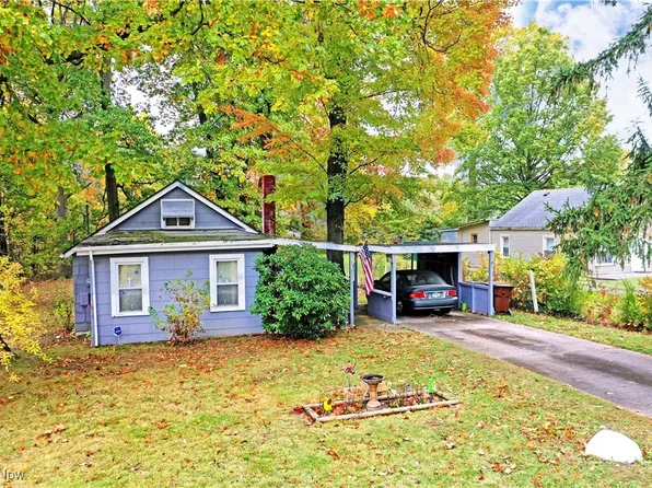 1994 Ewalt Ave NE, Warren, OH 44483