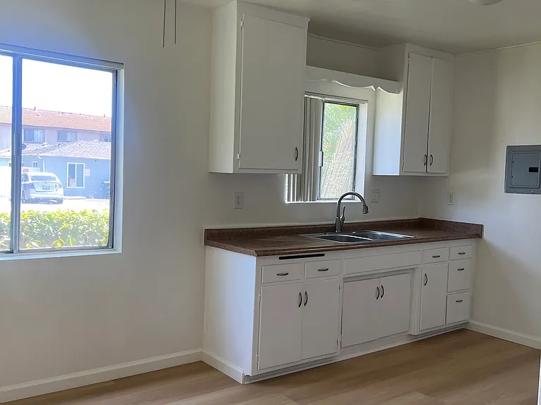 7701 Franklin St #1 — Photo 9