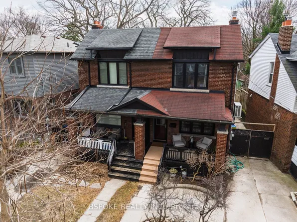 291 Gainsborough Rd, Toronto, ON M4L 3C8