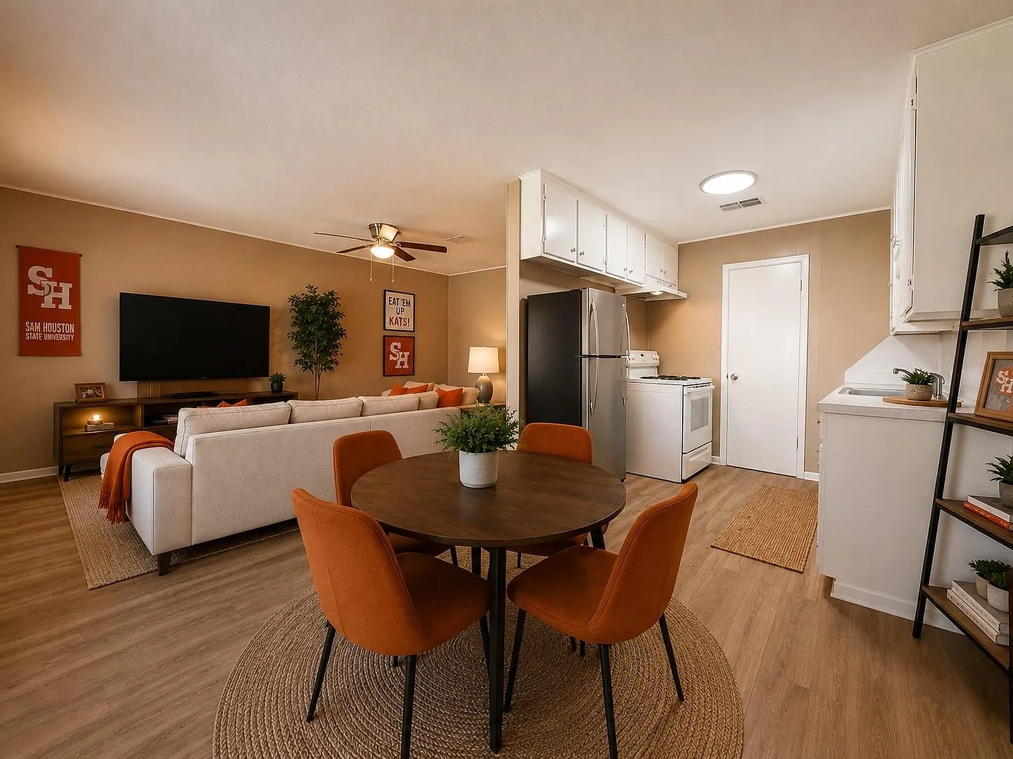 1 bed, 1.0 bath, 896 sqft, $775 — Photo 3