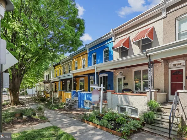 3726 Chestnut Ave, Baltimore, MD 21211