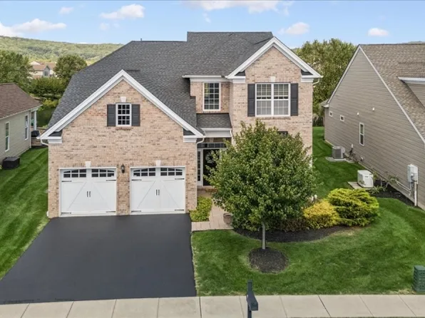 7 Virgil Ln, Mount Olive Twp., NJ 07836