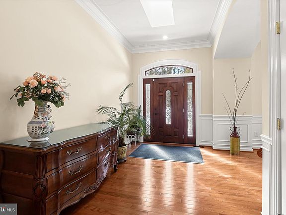 3rd image of 2312 Velvet Ridge Dr