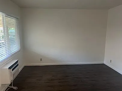 Carol Manor - 3008-3014 O ST — Photo 17