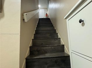 9353 Fontainebleau Blvd APT A204, Miami, FL 33172