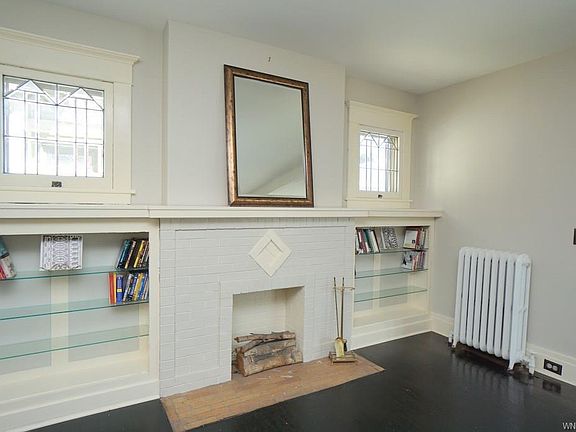 5th image of 250 Brunswick Blvd