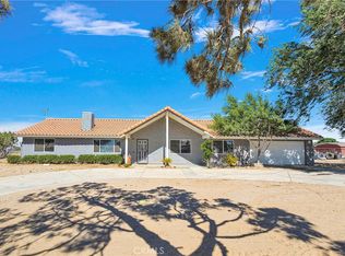 9819 Rose Dr, Oak Hills, CA 92344
