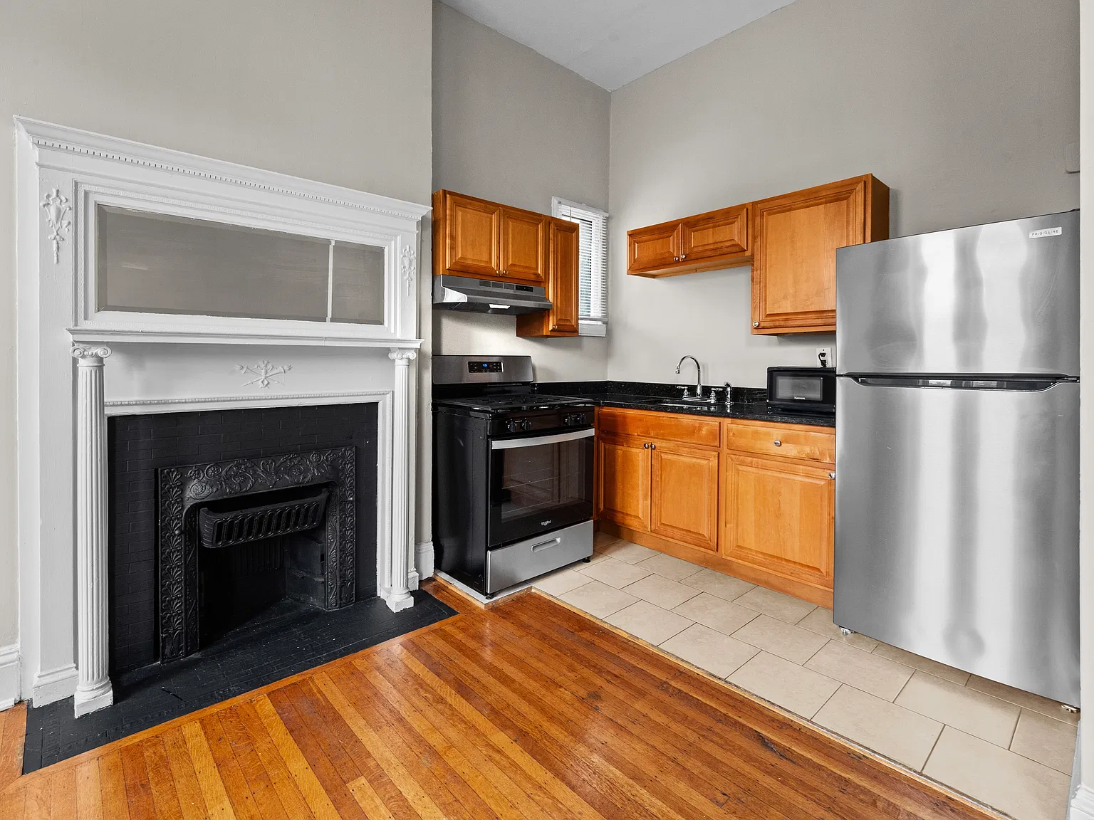 1 bed, 500 sqft, $1,300 — Photo 4