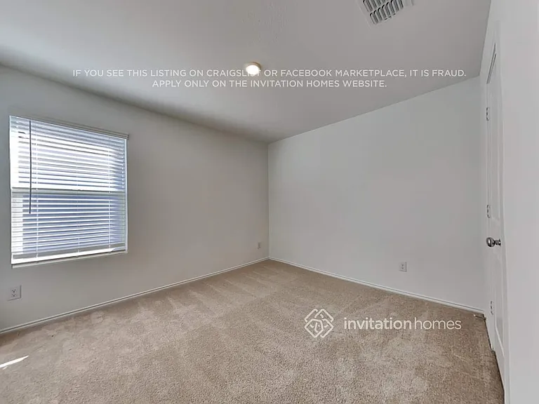 1136 Catclaw Rd — Photo 16