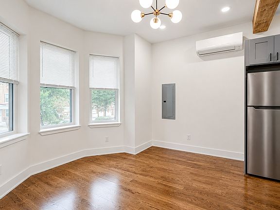 4th image of 4219 W Girard Ave #B