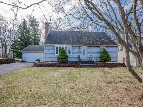 346 Hillhurst Avenue, New Britain, CT 06053