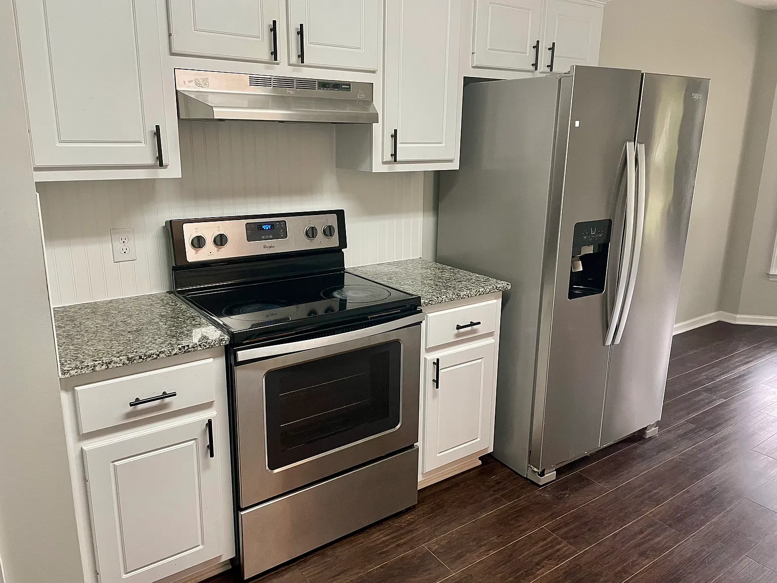 140 Onyx Pl — Photo 2