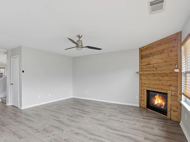 5727 Landon Creek Ln — Photo 5