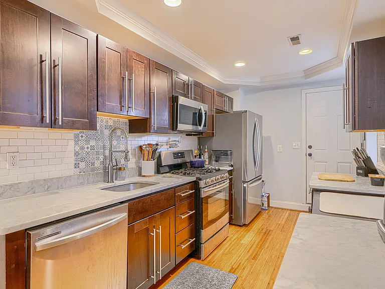 405 S Wolfe St — Photo 13