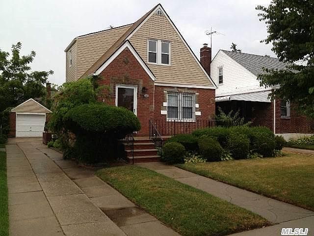 1st image of 11852 231st St