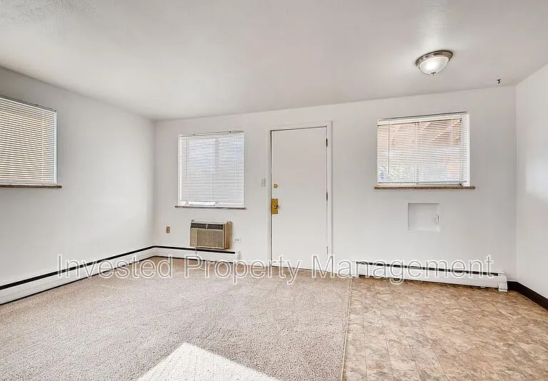 257 E Powers Ave #3 — Photo 7