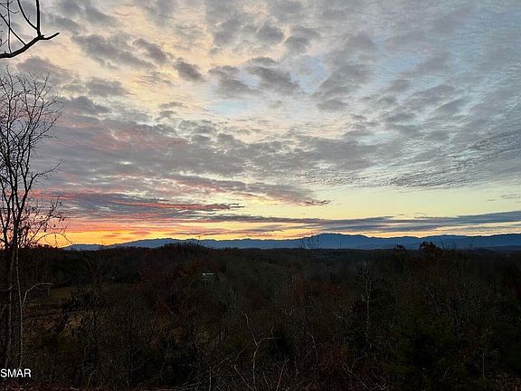2nd image of O'Happy Creek Rd