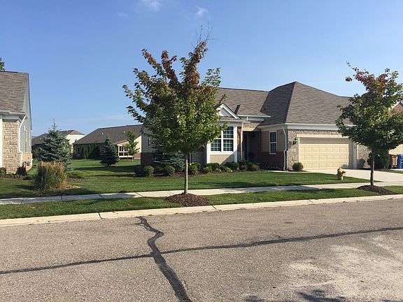 2nd image of 49616 Lakewood St