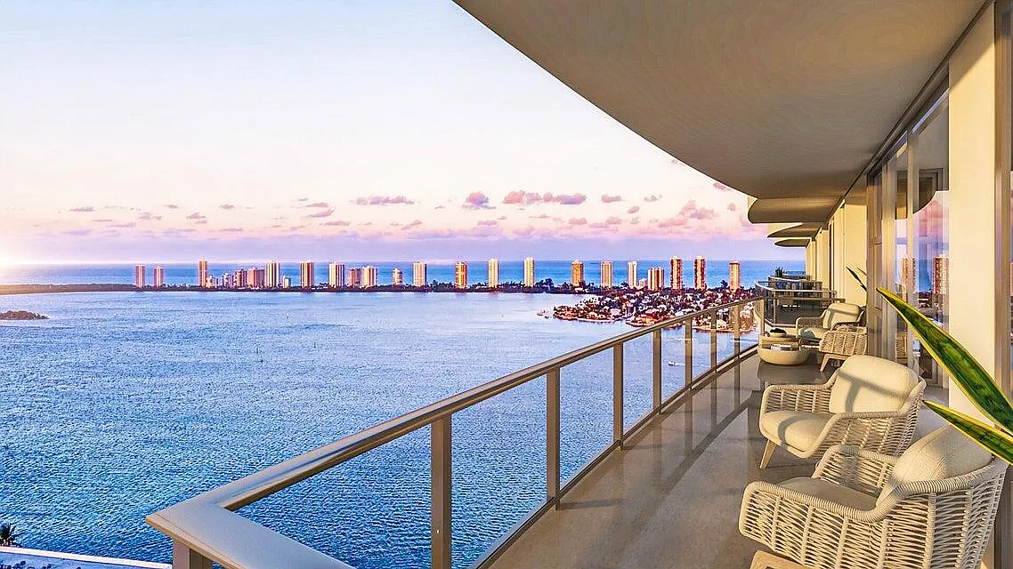 Building Photo - 220 Lake Shore Dr #1113