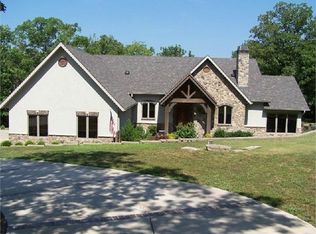395 Gray Fox Rd, Blue Eye, MO 65611