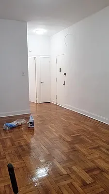 Rented by Lang Realty LLC | media 14