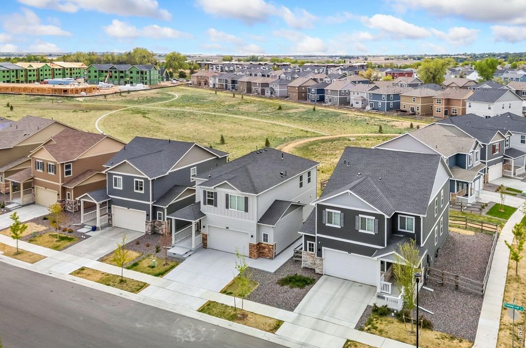 1809 Floating Leaf Dr