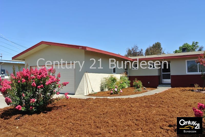 1st image of 113 Burlington Dr
