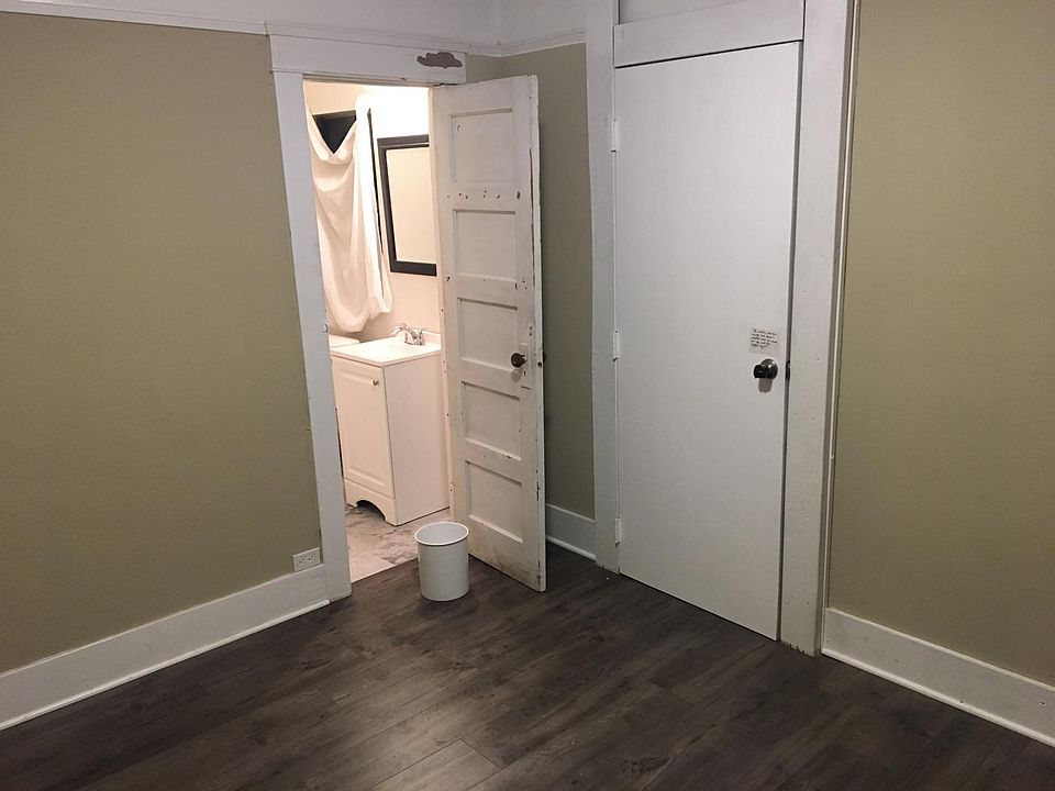 1st image of 3022 C St #B
