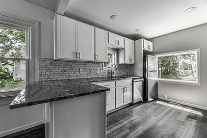 2nd image of 733 Revere Ave