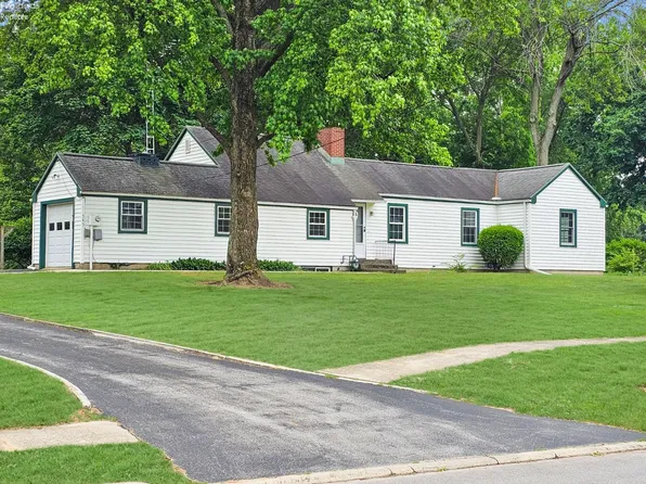 545 N Mulberry St, Clyde, OH 43410