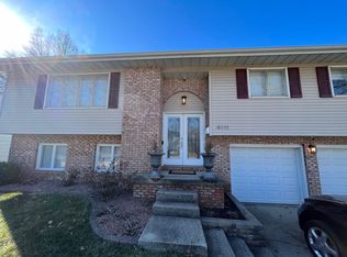 4511 N Butler Dr, Decatur, IL 62526