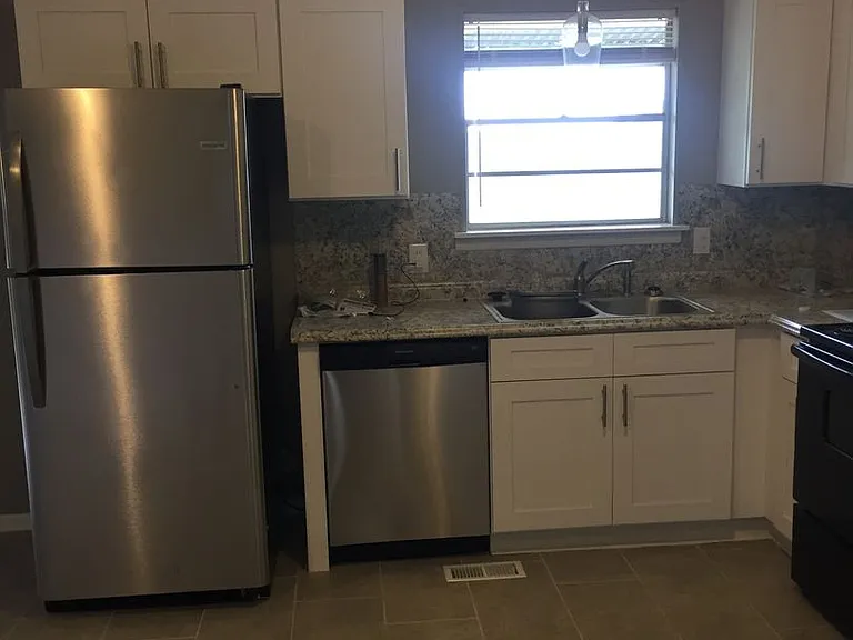 408 Sierra Madre Dr — Photo 24