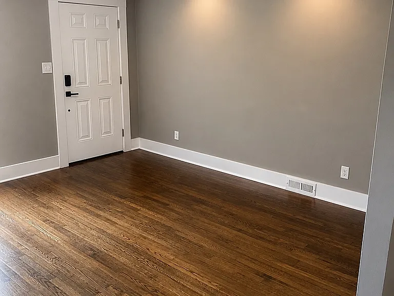 382 Caulder Ave — Photo 2