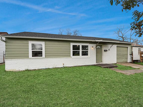5th image of 10506 Sierra Dr