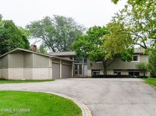 1177 Oxford Ct, Highland Park, IL