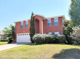 7609 Mosspoint Ct, Denton, TX 76210